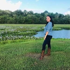 Meet your Posher, Haley